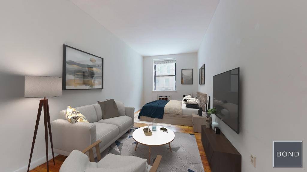 Apartment for rent at 324 E 83 St #2, New York, NY 10028