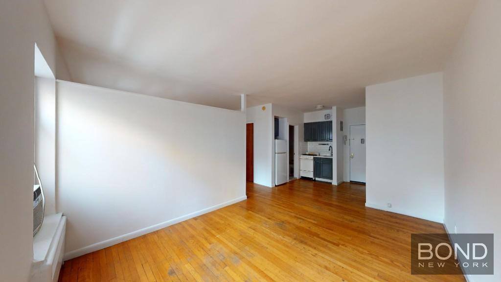 Apartment for rent at 947 First Ave #14, New York, NY 10022