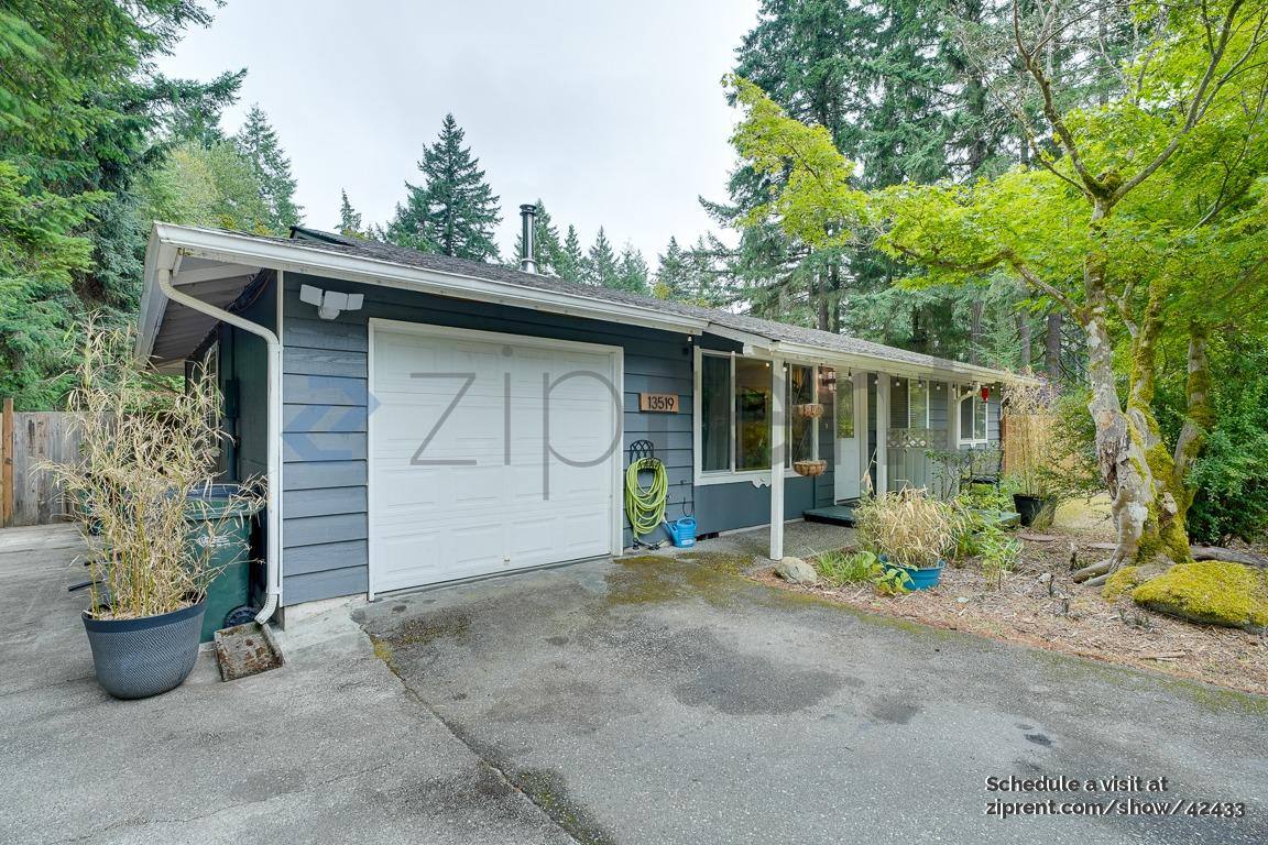 House for rent at 13519 97th Ave NW, Gig Harbor, WA 98329