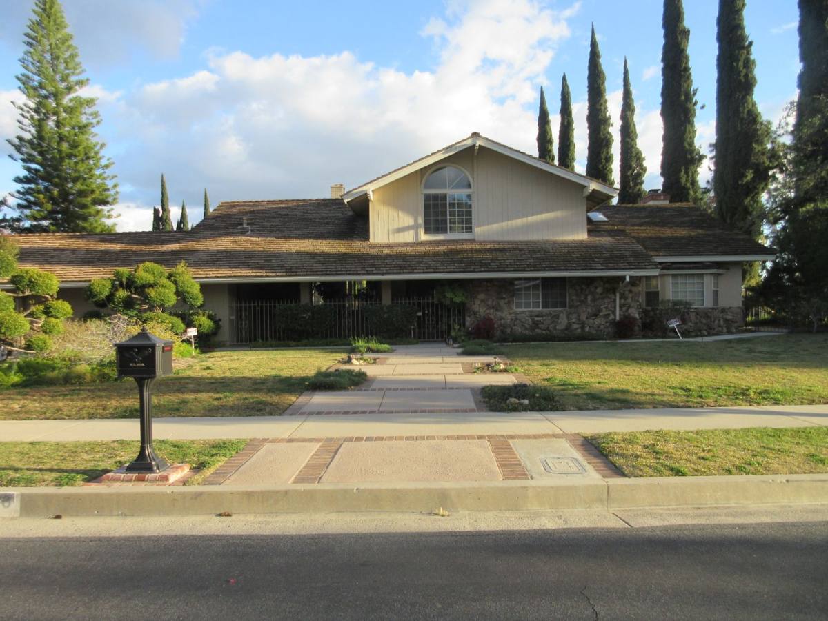 House for rent at 19456 Hiawatha St, Porter Ranch, CA 91326