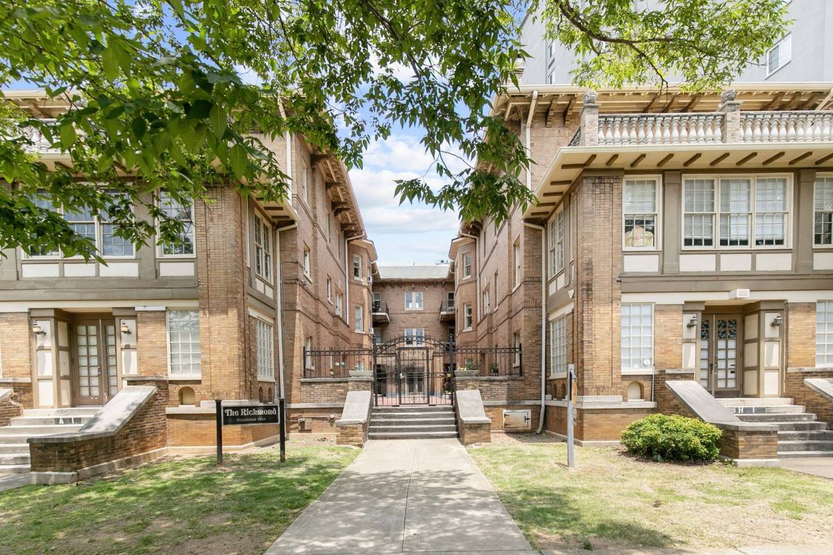 Apartment for rent at 2030 Highland Ave S, Birmingham, AL 35205