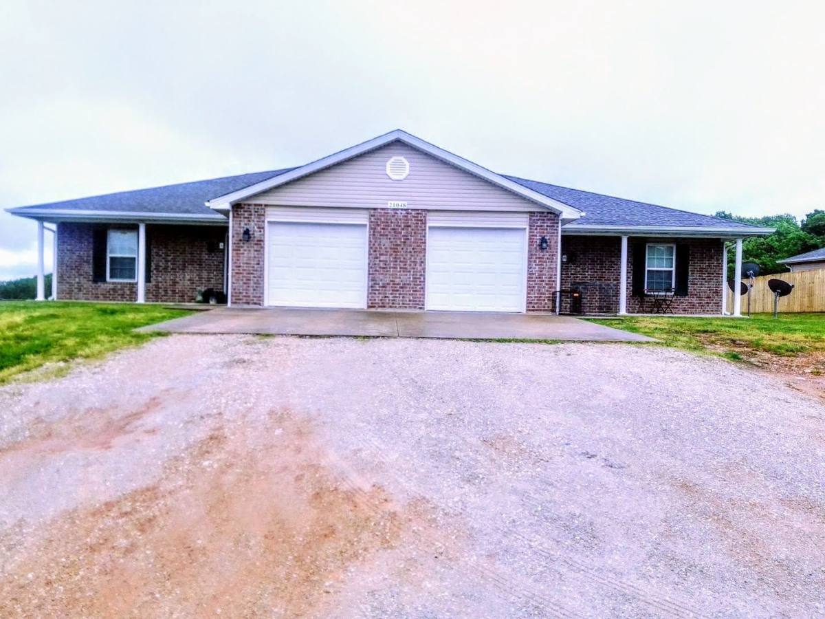 Apartment for rent at 21048 Harbor, Saint Robert, MO 65584