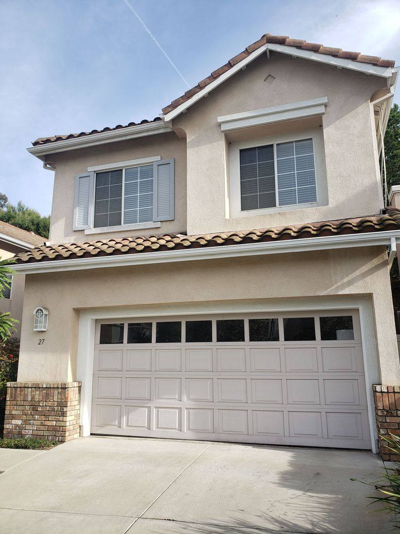 Townhouse for rent at 1129 W Capitol Dr, San Pedro, CA 90732