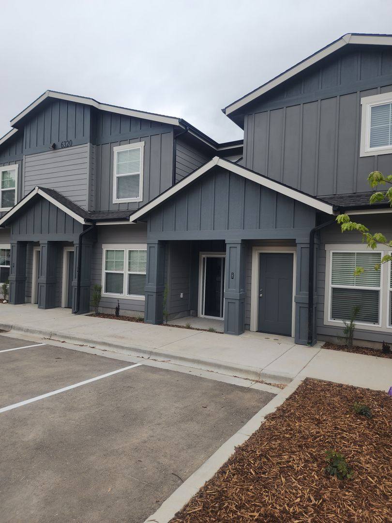 Apartment for rent at 6315 W Chet Lane, Boise, ID 83704