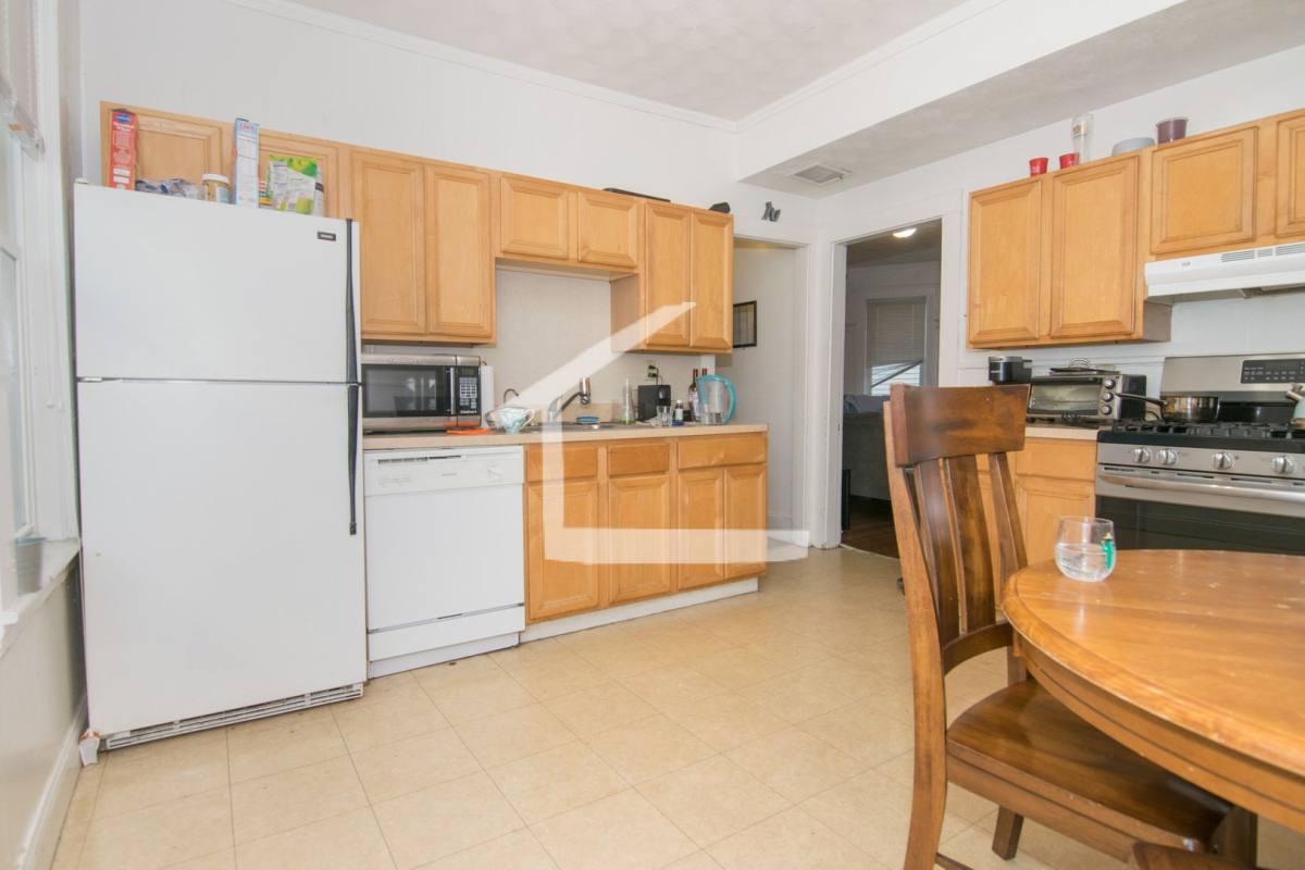 Condo for rent at 6 Gardner Terrace #2, Allston, MA 02134