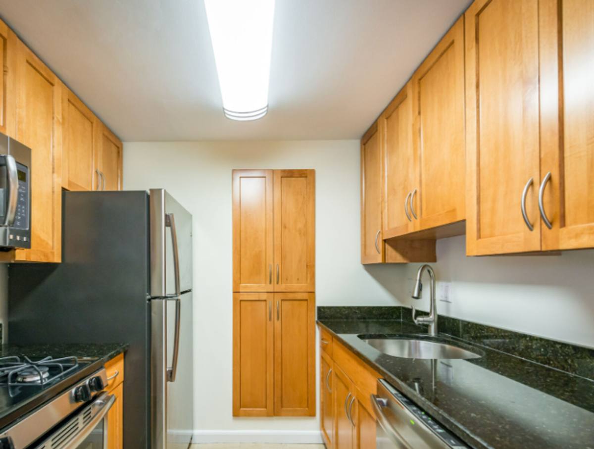 Townhouse for rent at 87 Sherman Rd #TOWNHOUSE, Chestnut Hill, MA 02467
