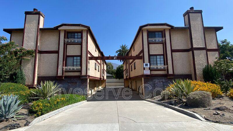 Townhouse for rent at 31 E Colorado Blvd #F, Arcadia, CA 91006