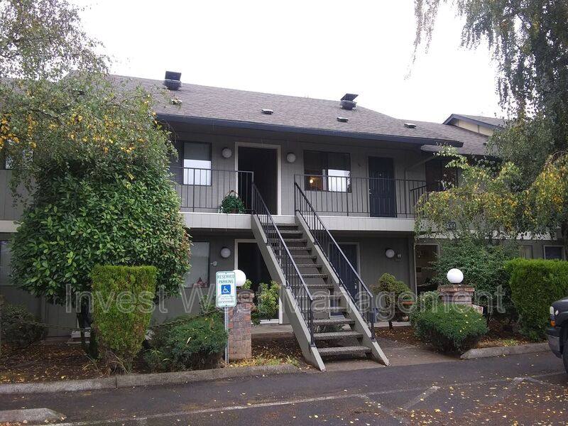 Apartment for rent at 7106 Hazel Dell Ave #25, Vancouver, WA 98665