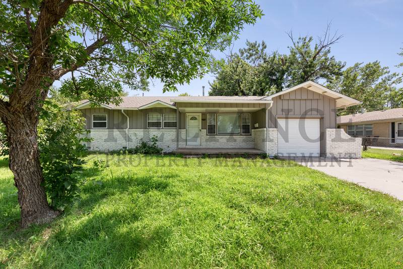 House for rent at 2131 W 25th St N, Wichita, KS 67204