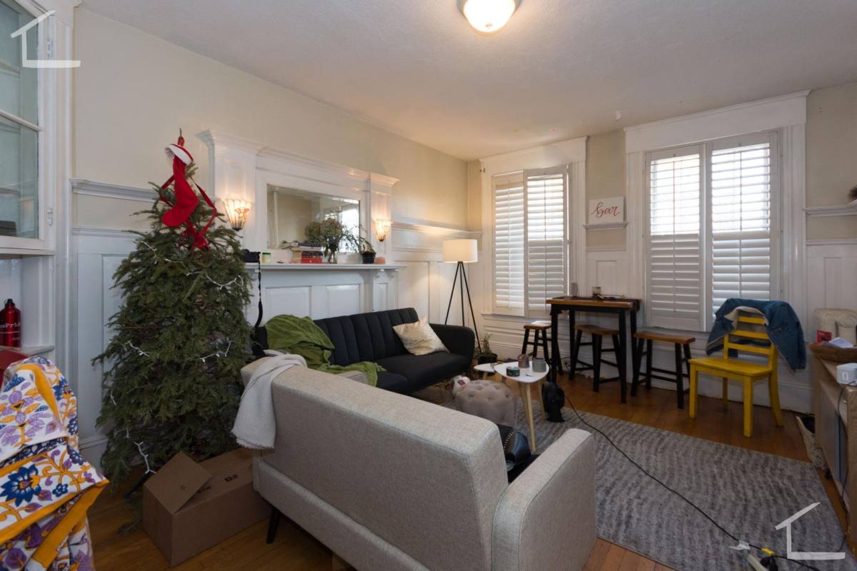 Apartment for rent at 1236 Beacon St #1, Brookline, MA 02446