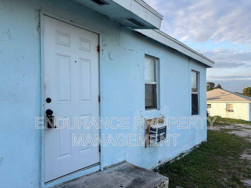Apartment for rent at 1125 W 28th St #C Back Duplex, West Palm Beach, FL 33404