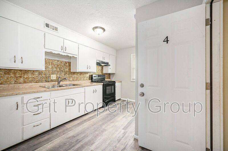 Apartment for rent at 1616 Washington Ave #4, Kansas City, KS 66102
