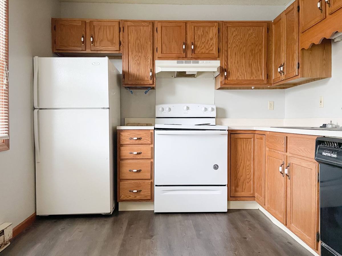 Apartment for rent at 111 E Streeter Ave, Muncie, IN 47303