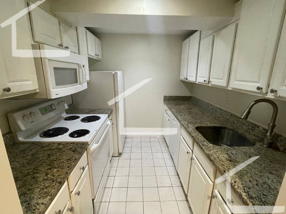 Apartment for rent at 1121 Commonwealth Ave #8, Brighton, MA 02135