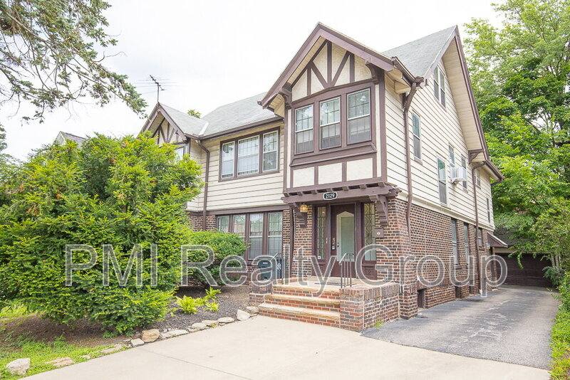 Apartment for rent at 2129 Coventry Rd #DOWN, Cleveland, OH 44118