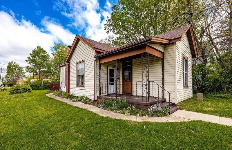 House for rent at 330 W Withrow St, Oxford, OH 45056
