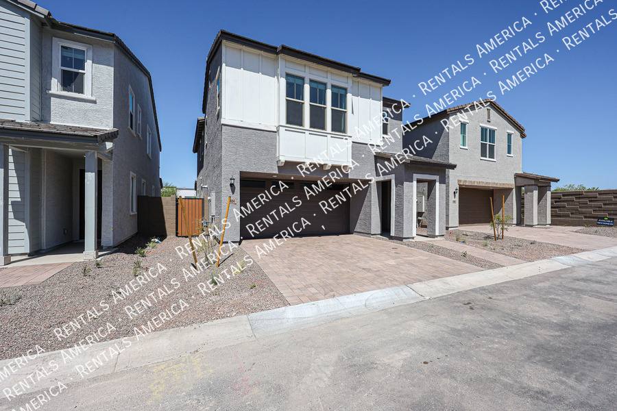 House for rent at 2484 W Rowel Rd, Phoenix, AZ 85085