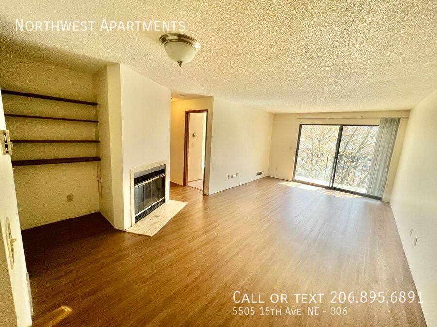 Apartment for rent at 5505 15th Ave NE #306, Seattle, WA 98105