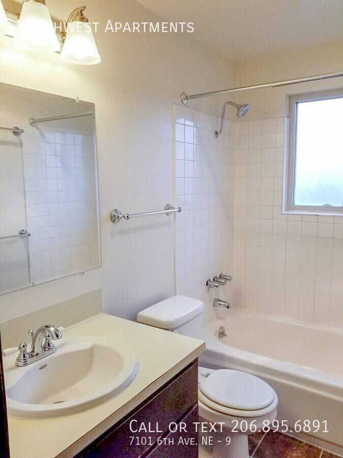 Apartment for rent at 7101 6th Ave NE #9, Seattle, WA 98115