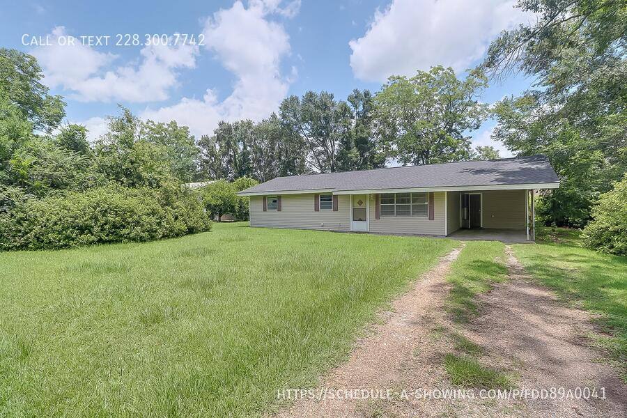 House for rent at 102 Russ Rd, Gulfport, MS 39503