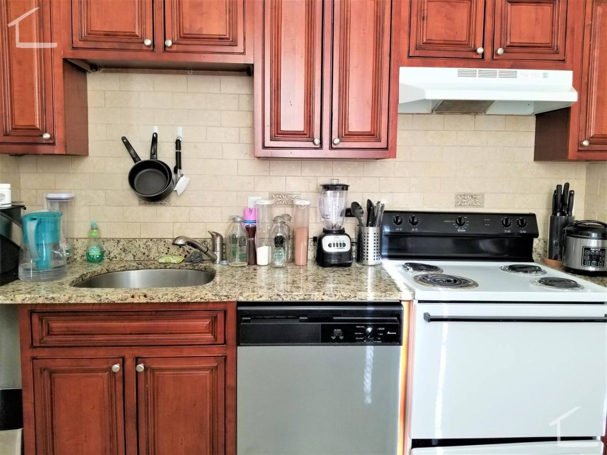 Condo for rent at 17 Euston St #2, Brookline, MA 02446