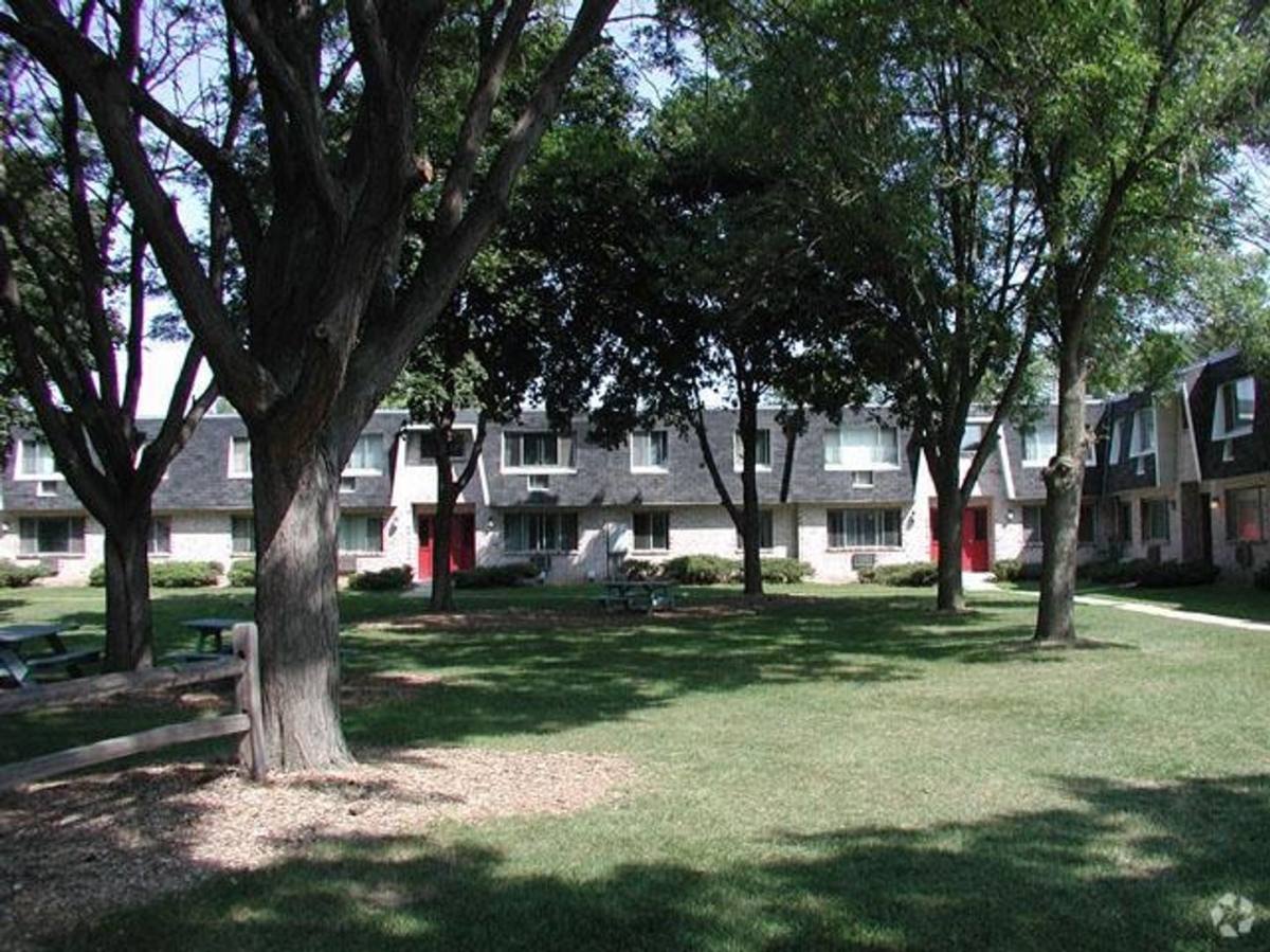 Apartment for rent at 1668 Shawano Ave, Green Bay, WI 54303