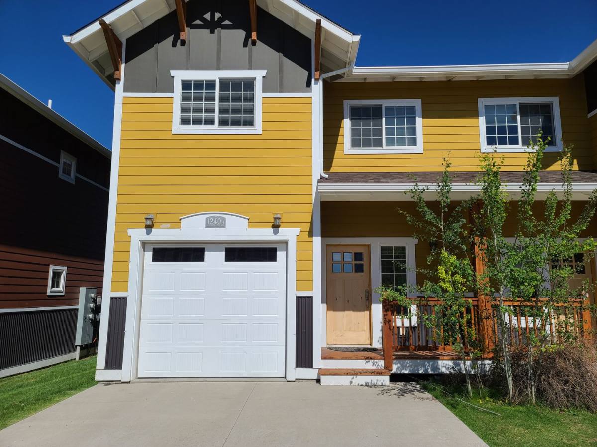 Townhouse for rent at 1240 Baxter Creek Way, Bozeman, MT 59718