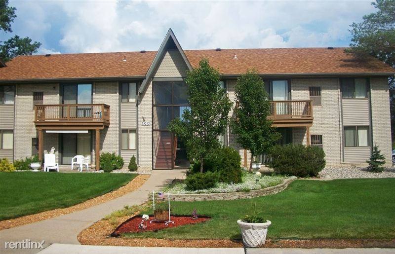 Apartment for rent at 35258 W 8 Mile, Farmington, MI 48335