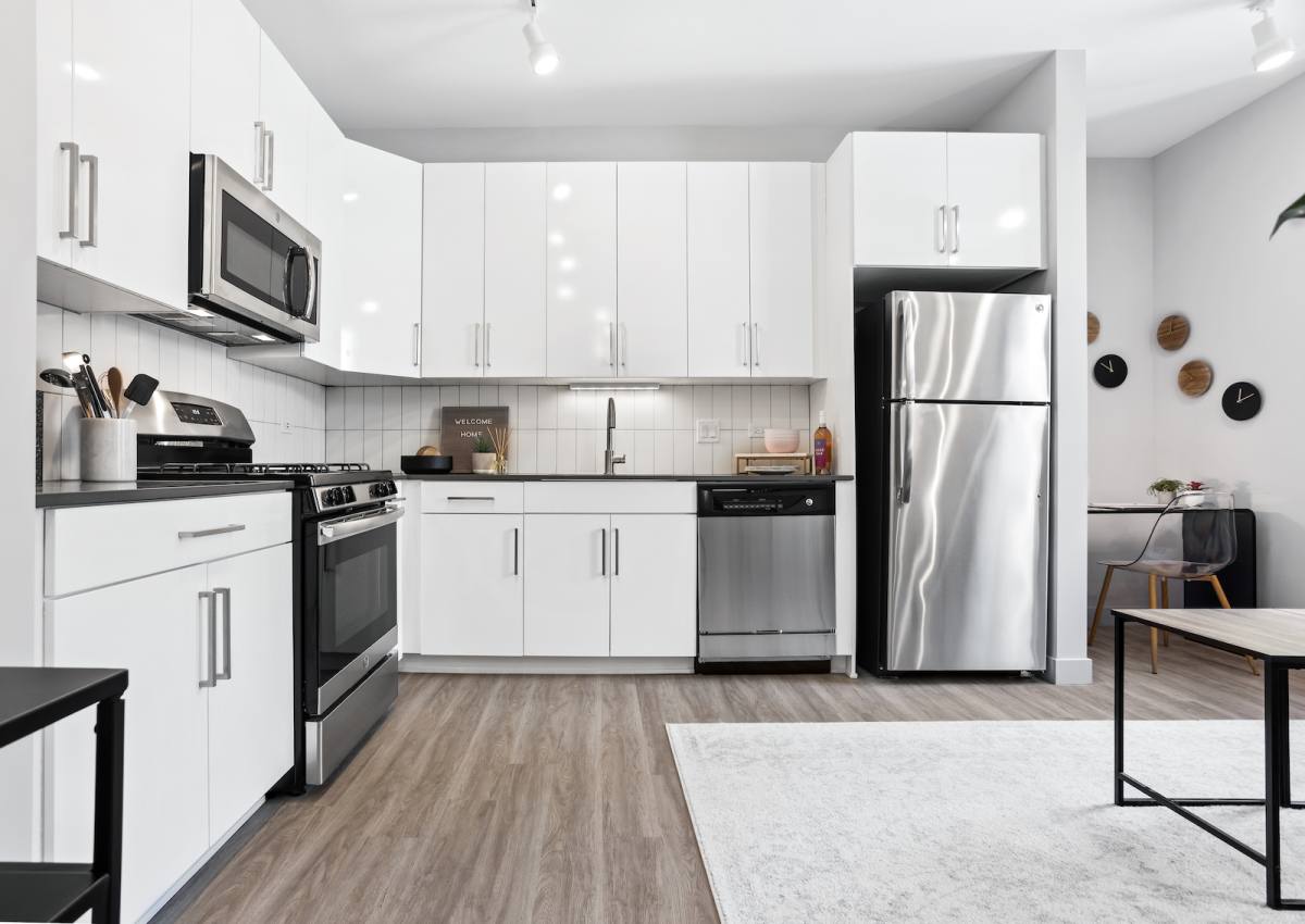 Apartment for rent at 328 S Wells St, Chicago, IL 60606