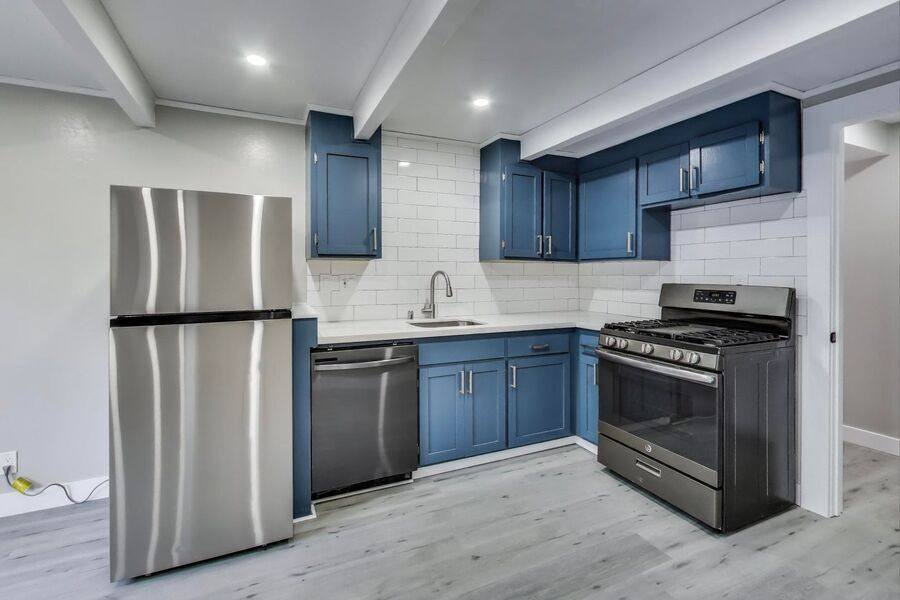 Apartment for rent at 3553 Alma St #9, Palo Alto, CA 94306