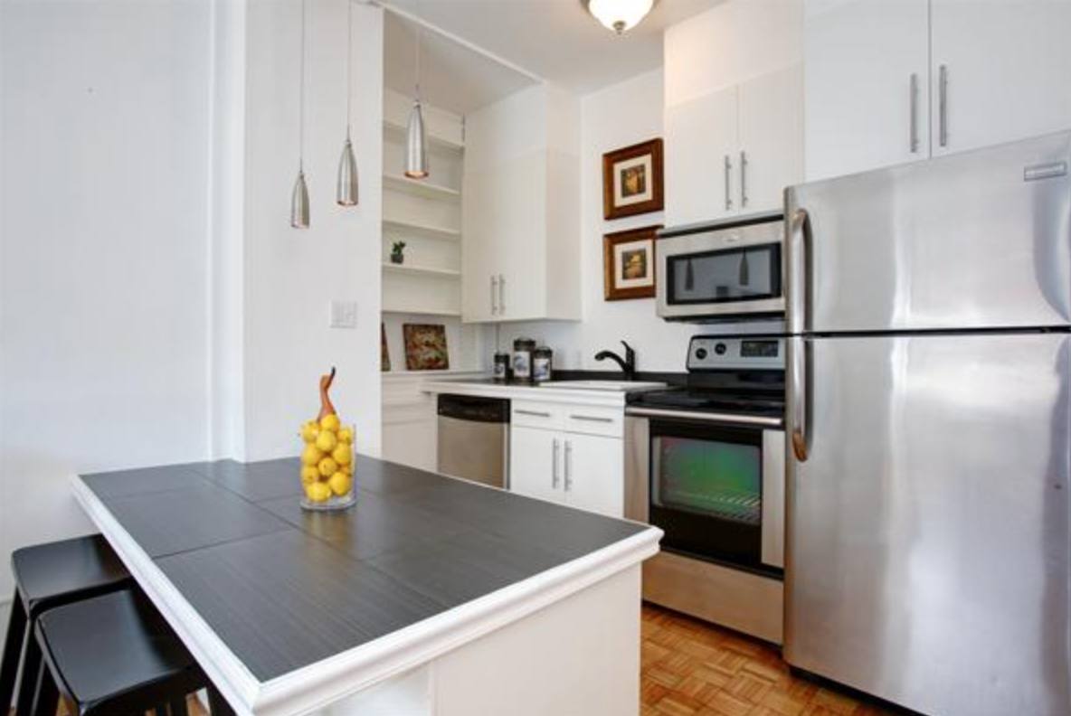 Apartment for rent at 21 Beacon St #8E, Boston, MA 02108