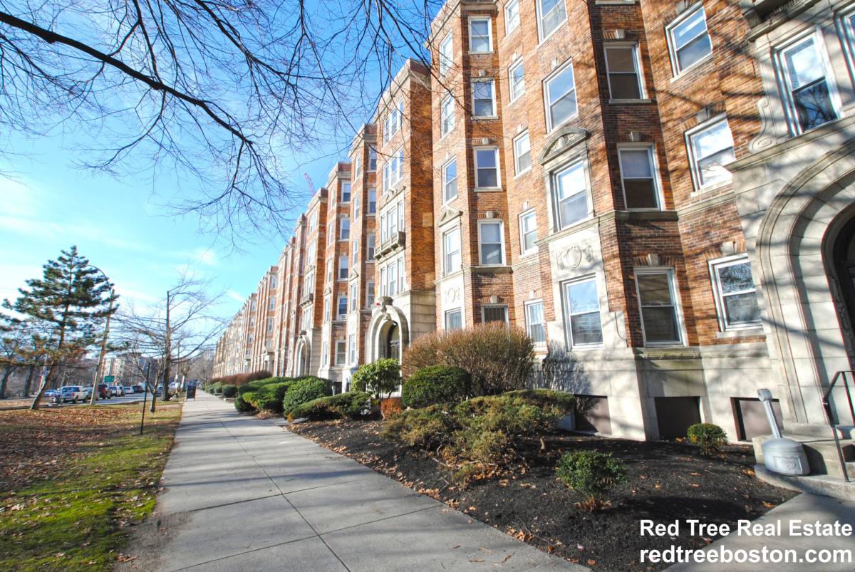Apartment for rent at 1163 Boylston St #28, Boston, MA 02215