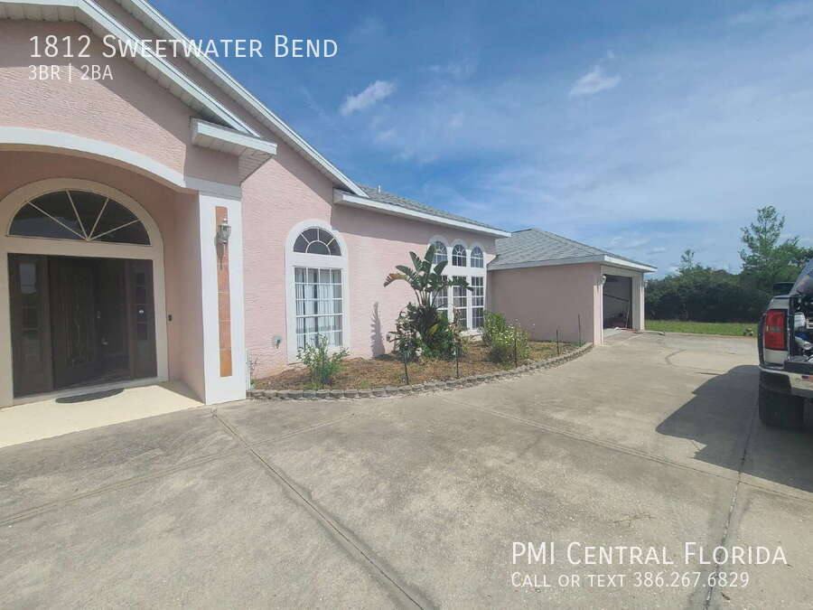 Apartment for rent at 1812 Sweetwater Bend, Deltona, FL 32738