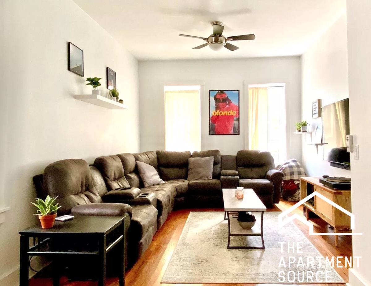 Apartment for rent at 1820 S Throop #1F, Chicago, IL 60608