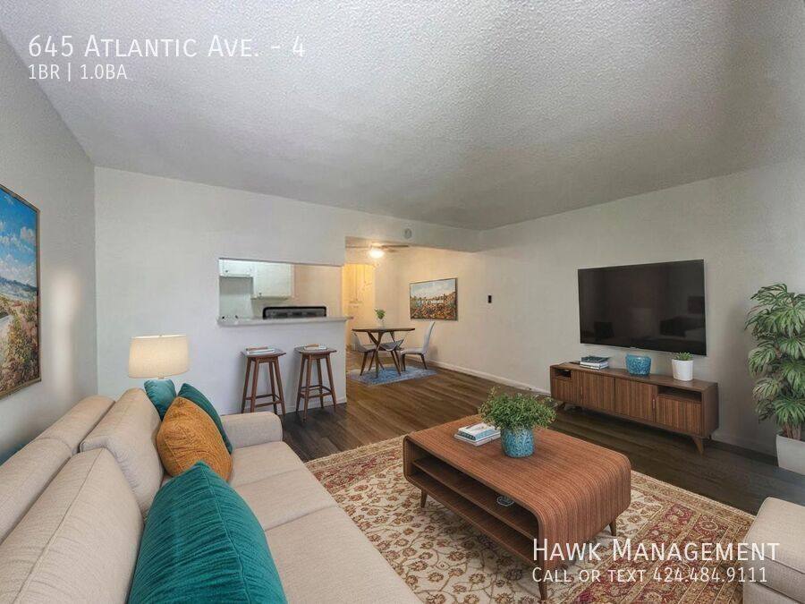 Apartment for rent at 645 Atlantic Ave #4, Long Beach, CA 90802