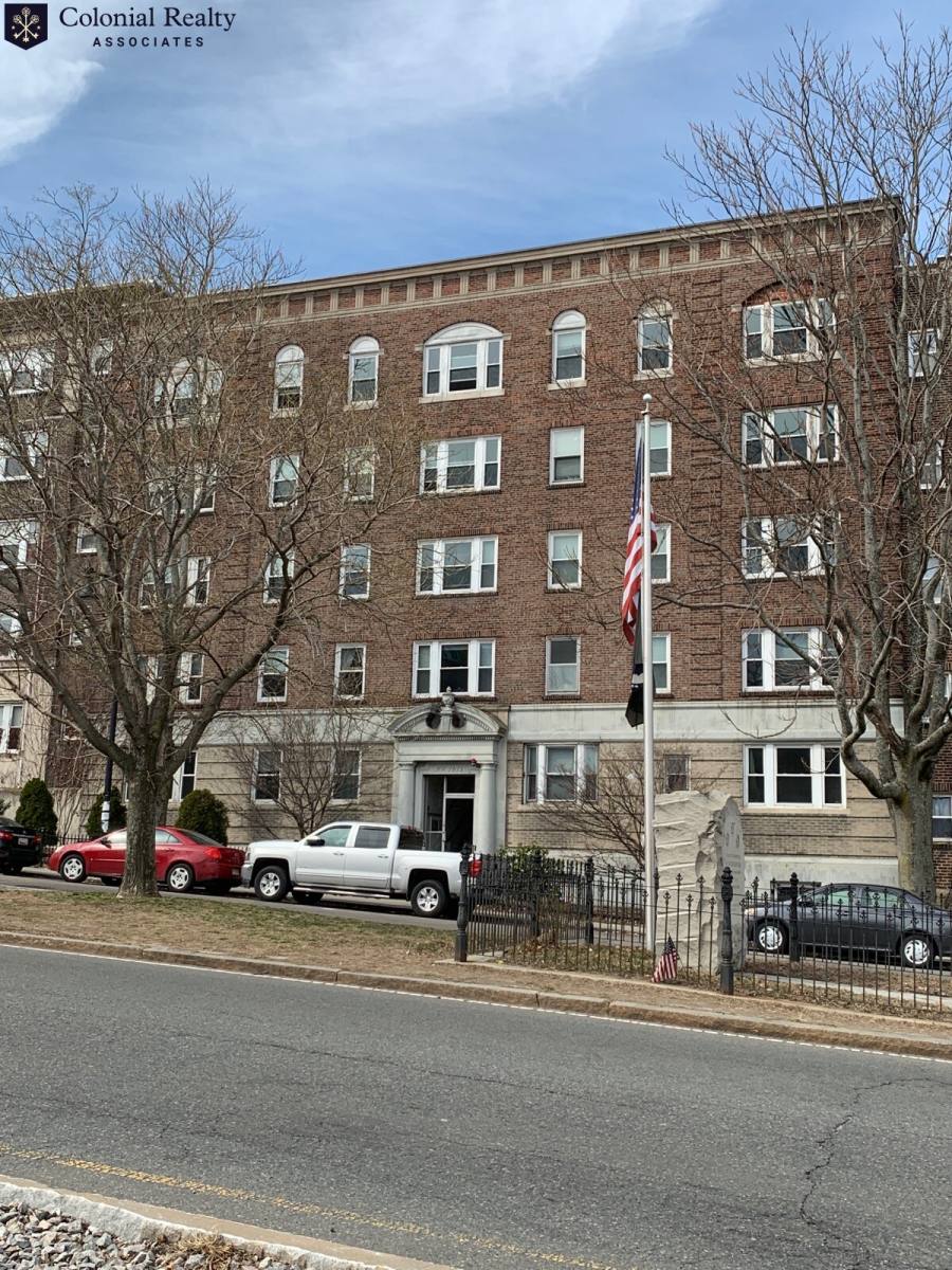Apartment for rent at 1623 Commonwealth Ave #33, Brighton, MA 02135