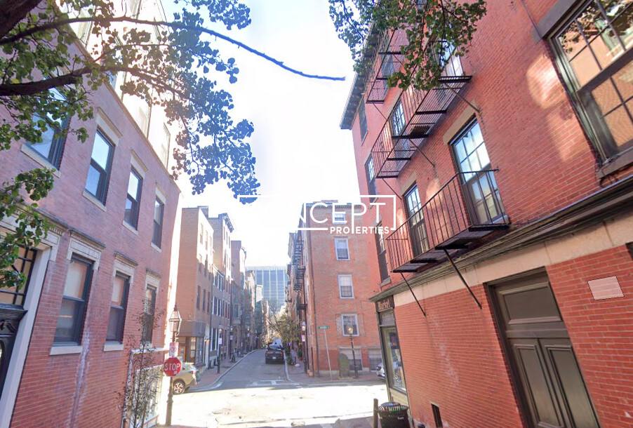 Apartment for rent at 100 Myrtle St #4CP, Boston, MA 02114