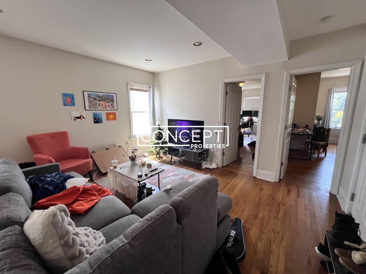 Apartment for rent at 24 Aspinwall Ave #4, Brookline, MA 02446
