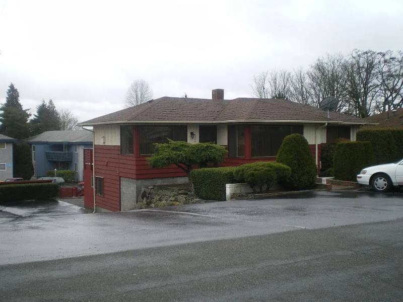 House for rent at 15244 30th Ave S #B, Seattle, WA 98188