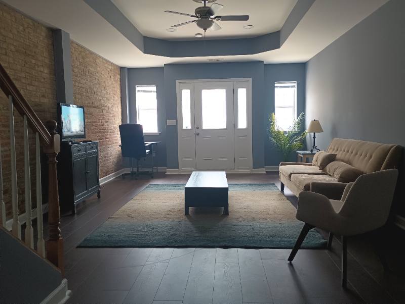 Townhouse for rent at 921 Washington Blvd, Baltimore, MD 21230