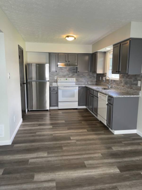 Townhouse for rent at 3824 Longton Dr, Columbus, OH 43221