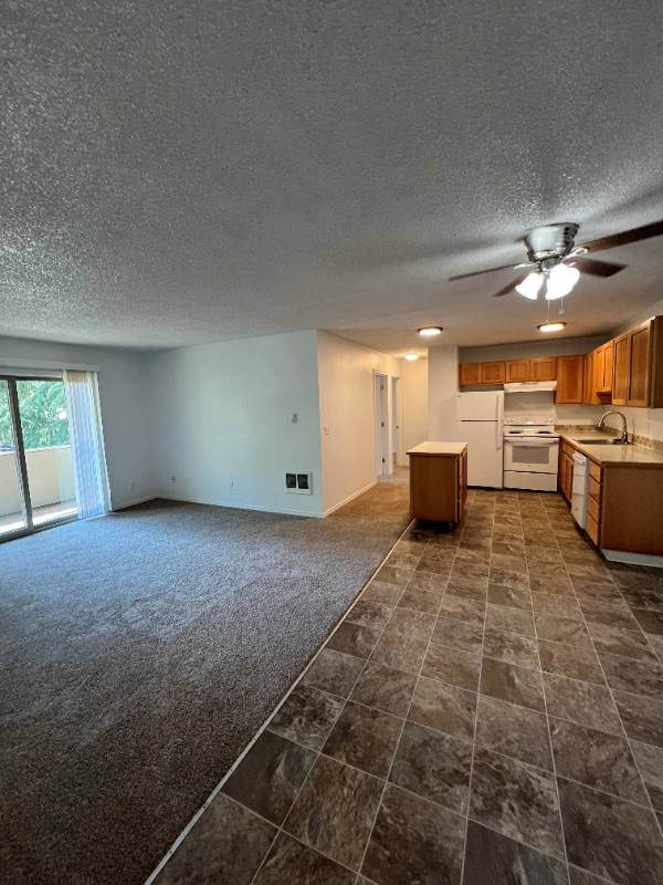 Apartment for rent at 17260 SW Heritage Court #71, Beaverton, OR 97003