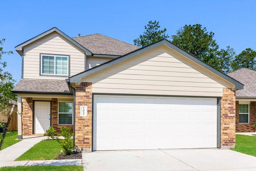 House for rent at 1052 Burkes Ridge Trail, Conroe, TX 77301