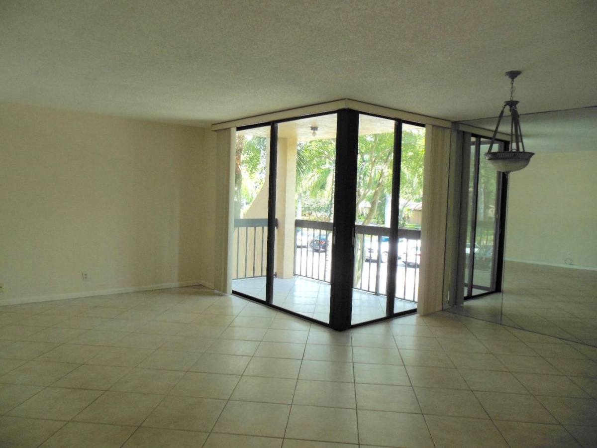 Apartment for rent at 500 Egret Circle, Delray Beach, FL 33444