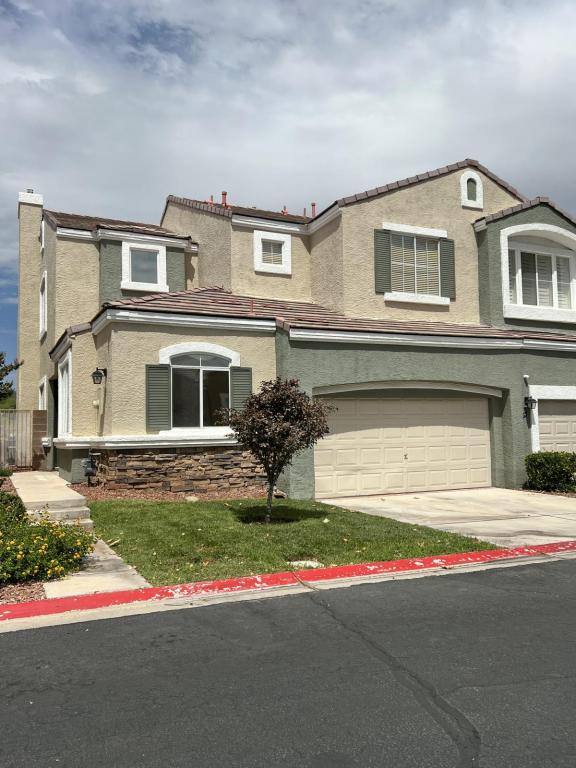 Townhouse for rent at 1013 Collingtree St, Las Vegas, NV 89145