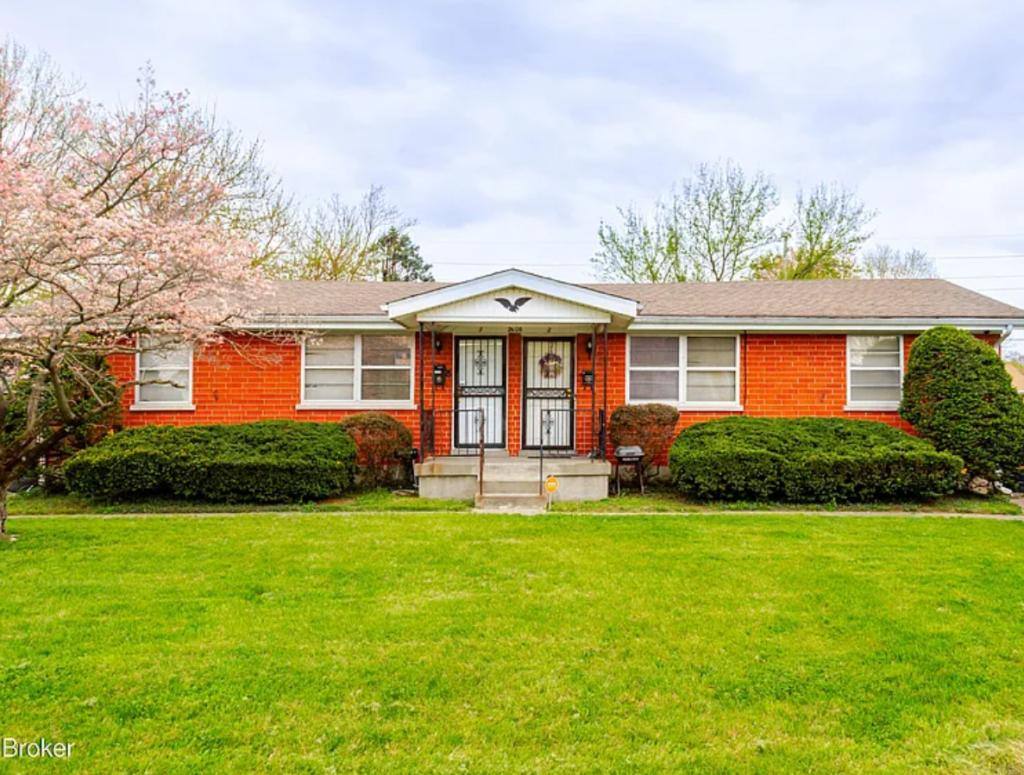 Apartment for rent at 2406 Strotman Rd #1, Louisville, KY 40216