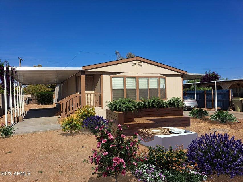 House for rent at 7125 N 68th Dr, Glendale, AZ 85303