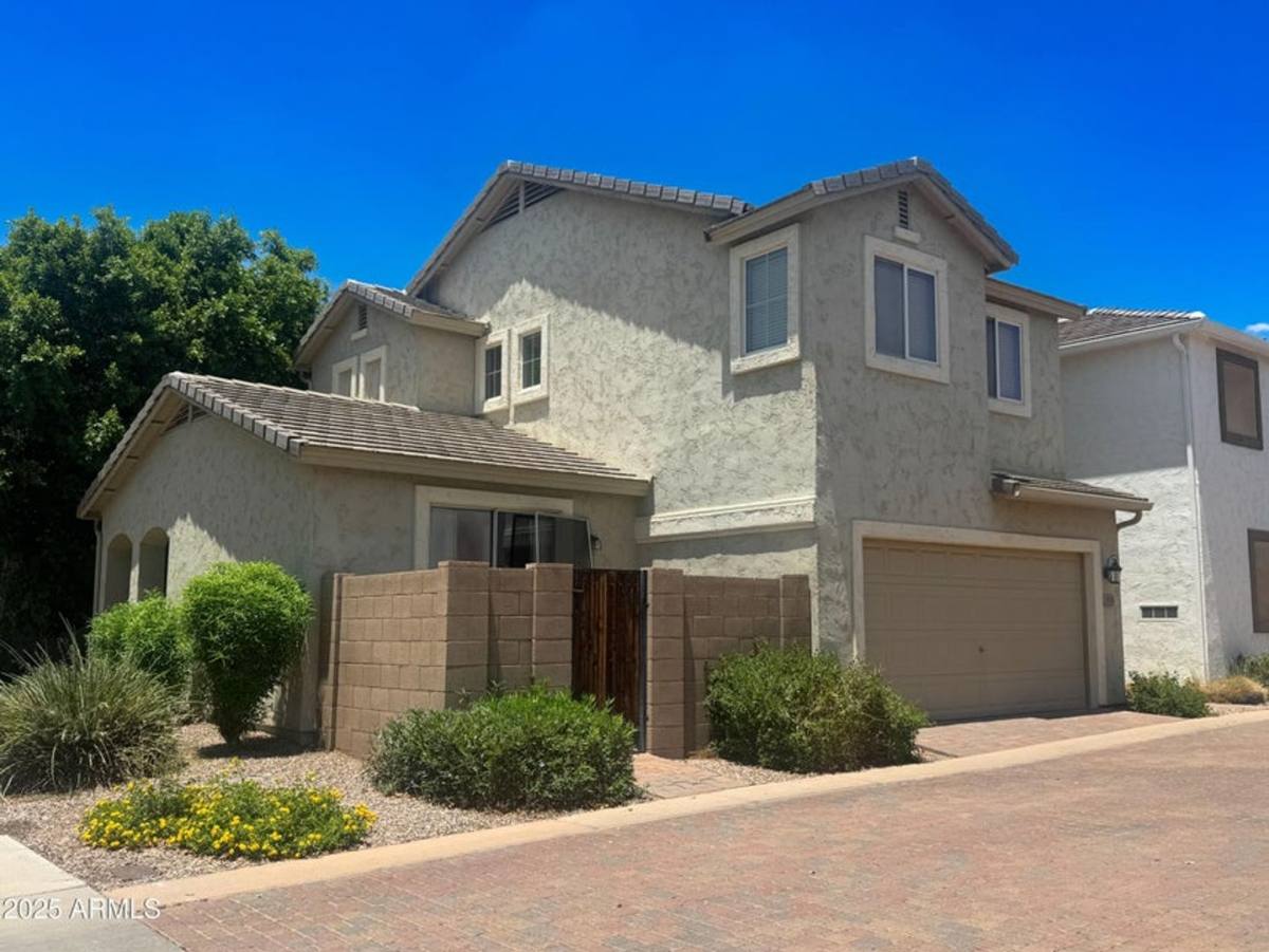 House for rent at 10150 E Isleta Ave, Mesa, AZ 85209