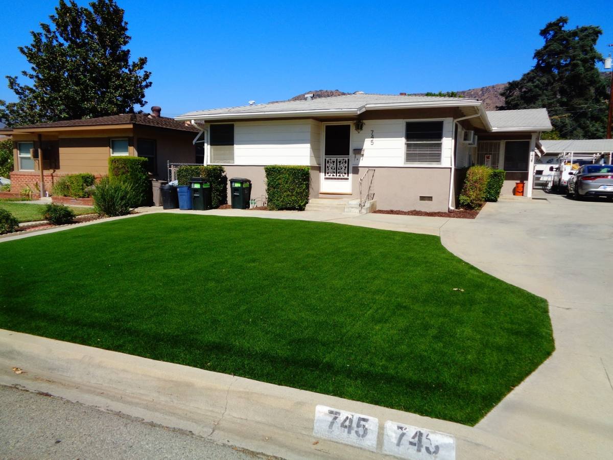 House for rent at 745 W Foothill Blvd, Glendora, CA 91741