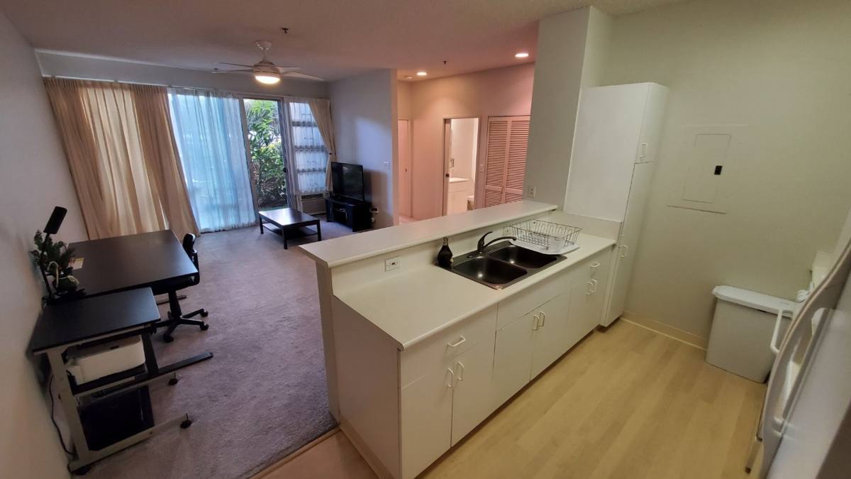 Apartment for rent at 1450 Young St, Honolulu, HI 96814